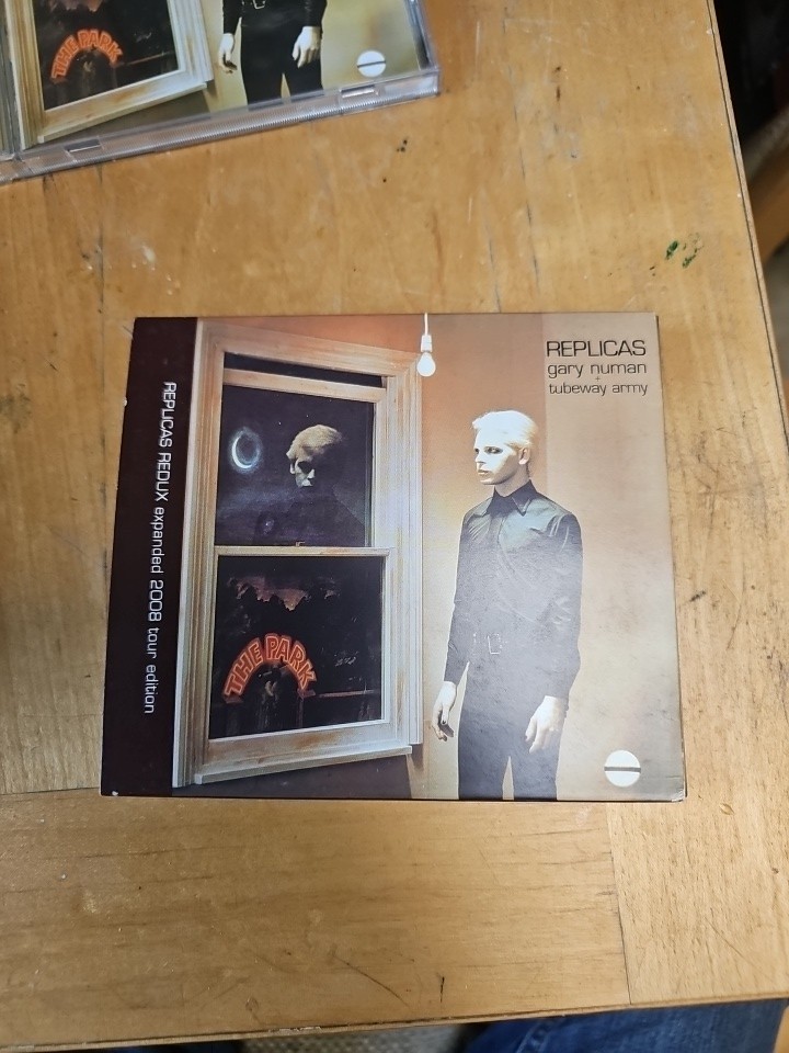 Gary Numan: Replicas [2008 Tour Edition]