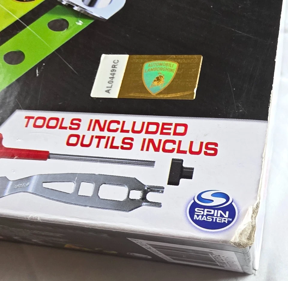 Lamborghini Huracan 2.4 GHz Remote Control by Meccano 297 pieces STEM Supercar - Image 3 of 4