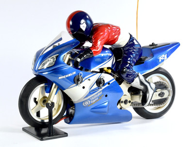 Rare Thunder Tiger FM-1E Yamaha R1 On-Road 1/5 R/C Motorcycle with Electronics