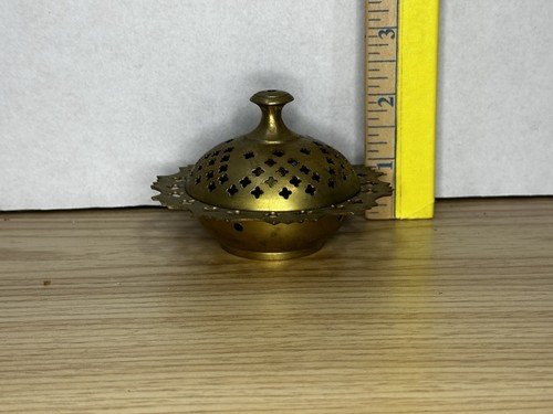 Hindu Vintage Etched Brass Incense Burner w/ Lid Made in India - Picture 6 of 6