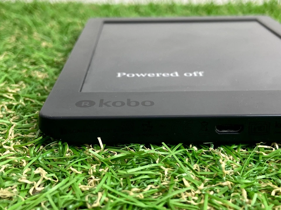 KOBO Aura H20 Ebook Ereader N367 VGC (E12) - Image 4 of 4