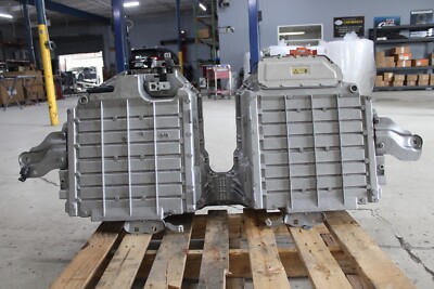 eさま専用 BMW 530e Electric Hybrid Battery Tray High Voltage 2018 2020