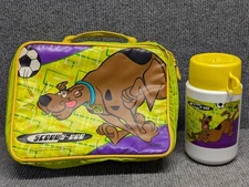 Vintage Scooby-Doo Soft Side Plastic Lunchbox And Thermos - Cracked lid