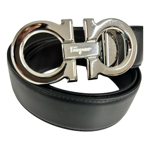 Salvatore Ferragamo men's reversible leather belt double Gancini buckle. 115cm