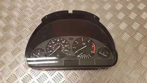 BMW 5 Touring E39 Kombiinstrument 62118381199 3.00 Diesel 1999 31603717