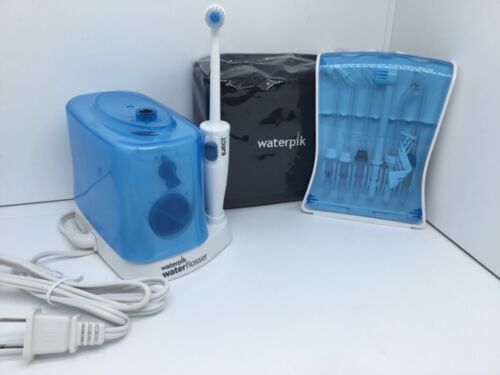 WaterPik Travel Water  Flosser with Case - Tips - Model WP-270W / WP-305W OOB - Picture 1 of 1