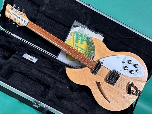 Rickenbacker 330 MG (2010) (no250528)