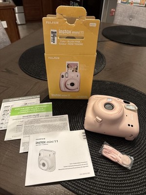 Fujifilm Instax Mini 11 Instant Camera - Blush Pink