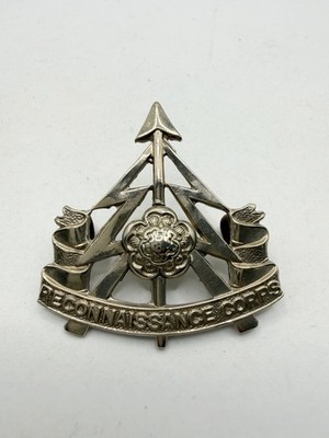 Original 49. Aufklärungsregiment Aufklärungskorps Weißmetall Mützenabzeichen