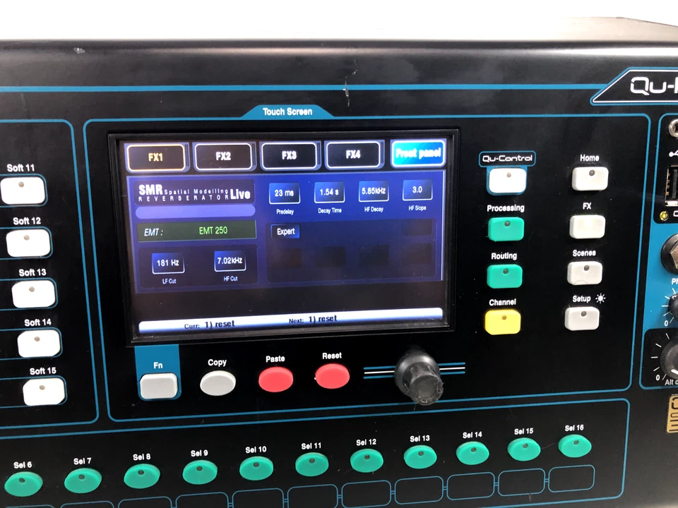 Allen & Heath Qu-Pac 22-in / 12-out Rackmountable Digital Mixer / WORKING! - Image 4 of 4