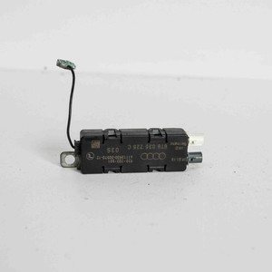 AUDI A5 Sportback 8TA Antennenverstärker  8T8035225C 2.0 Diesel 130kw 3839740