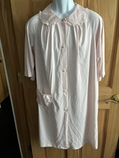 Vtg. Shadowline Women  s M Sheer Full Button Duster Housecoat Robe Lt Pink