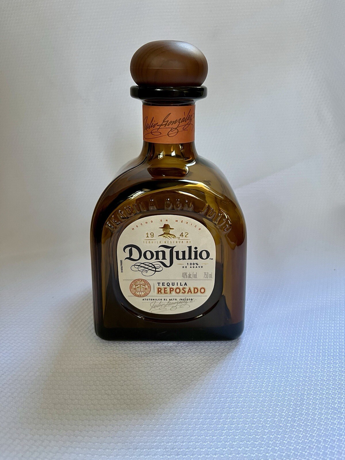 *SEALED* DON JULIO REPOSADO TEQUILA EMPTY ACRYLIC DUMMY DISPLAY 750ML BOTTLE NEW