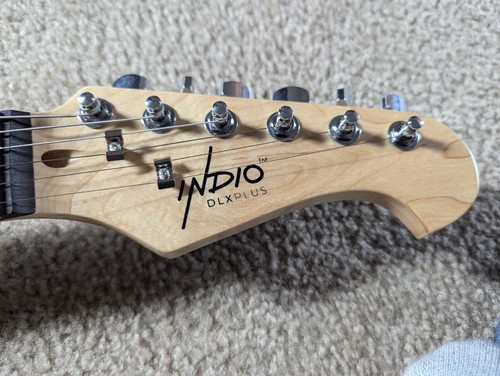 Monoprice Cali DLX Plus Solid Ash Electric Guitar - Cherry Burst, With Gig Bag - Picture 6 of 9