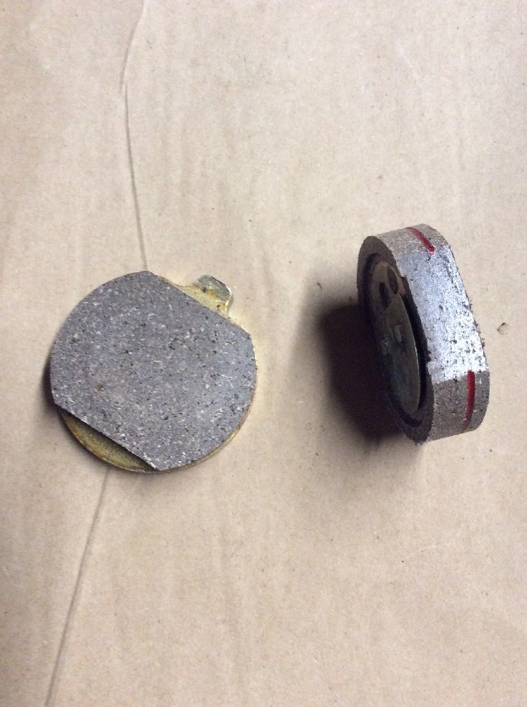 いるま セット KAWASAKI MACH III H1 KZ750 KH400 MACH II FRONT BRAKE PAD SET OEM