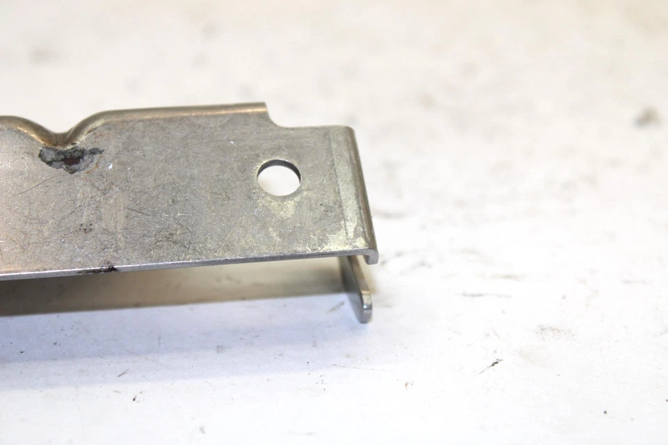 Kawasaki Jet Ski 750 SS 1992 OEM capó delantero bisagra 23062-3705 JK2 Foto 3 de 4