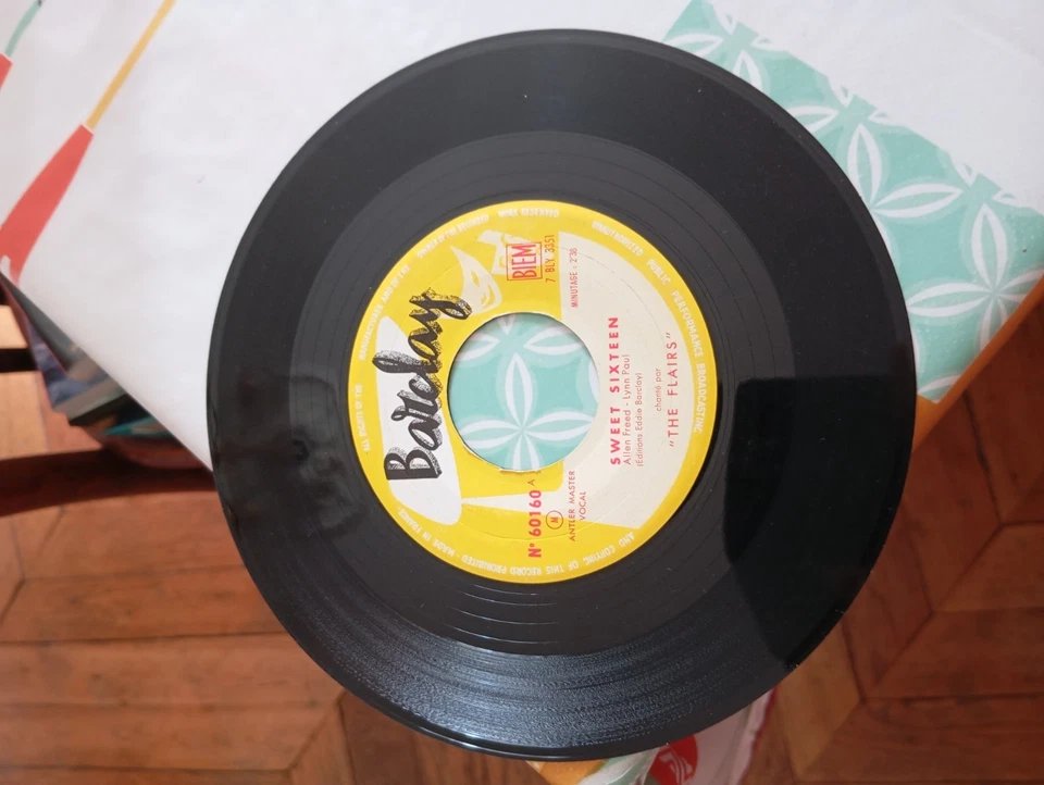 vinyles 45 tours - Photo 2/2