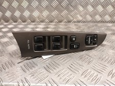 INTERRUTTORE ALZACRISTALLI ELETTRICO LEXUS IS 250 2005-2013 (LATO GUIDA ANTERIORE) 84040-53070