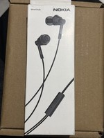 Nokia WB-101 Wired Buds In-Ear Headphones with Microphone (Black), Small