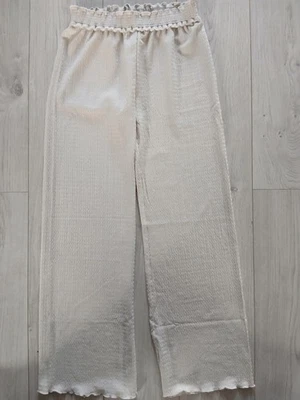 👖 Cremefarbene Wide-Leg Hose – Größe 158/164 - Bild 1 von 4