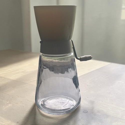 Gemco Nut Spice Grinder | Vintage MCM | Glass Bottom | USA Made | EUC | 1970s