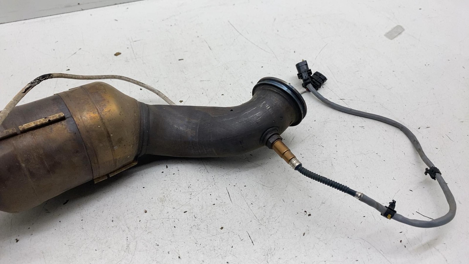 ⭕ 2014-2020 Maserati Ghibli 3.0L V6 Right Side Exhaust Pipe Downpipe 670103673