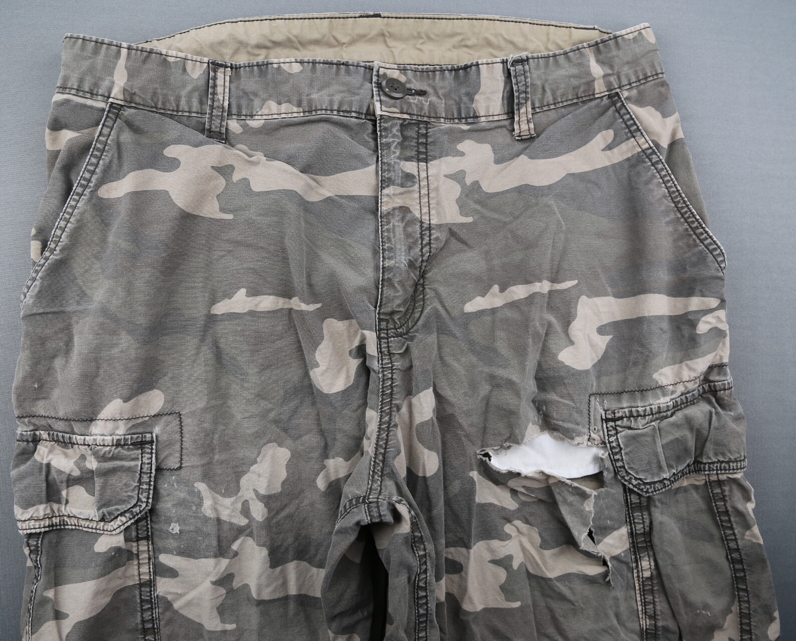 Men's Faded Glory Camo Cargo Shorts Stretch Brown Dis… Gem