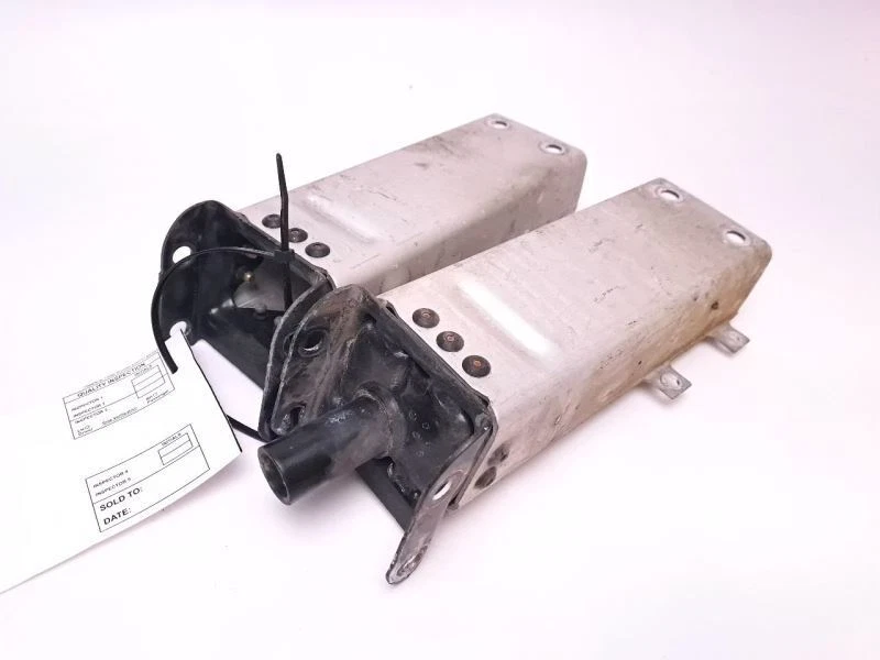 CABEZALES DE SOPORTE DE NÚCLEO DE MARCO PARA MERCEDES-BENZ E500 2003 - 2009 Foto 3 de 4