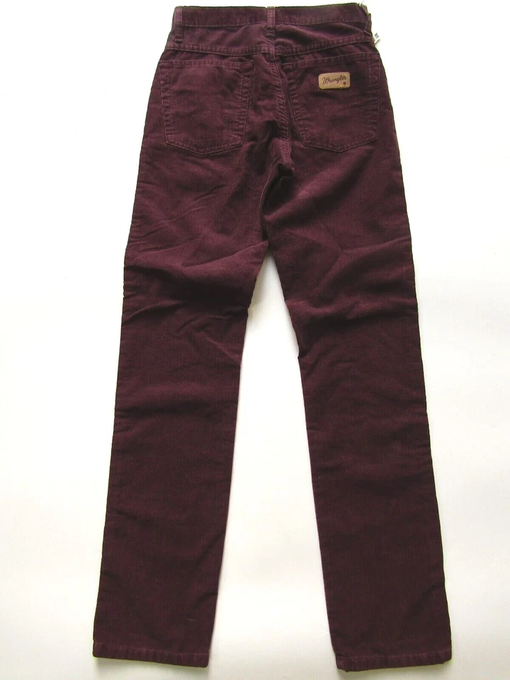 Wrangler women's corduroy jeans NWT straight body regular W26 L32 wine LEVC807 - Image 4 of 4
