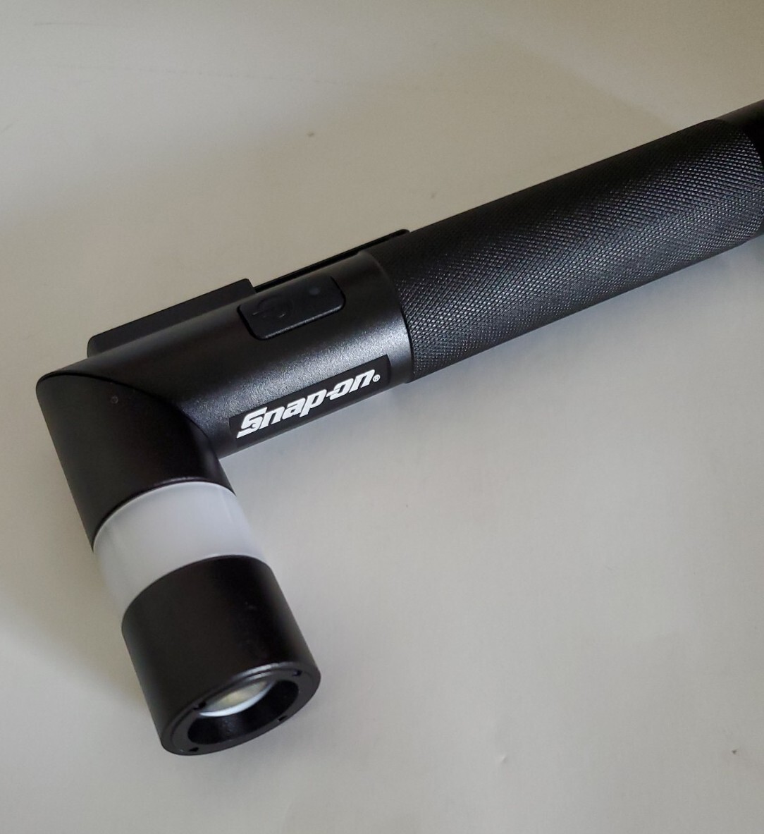 Snap On Tools 425 Lumens Rechargeable Shop work Light 90