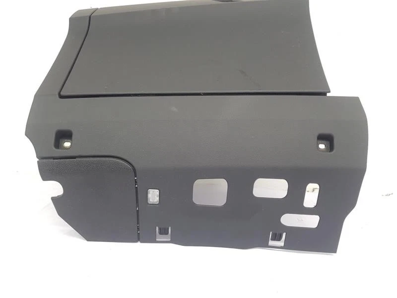 2021 AUDI Q3 GLOVE BOX COMPARTMENT 83C857035A — 第 3/4 张图片