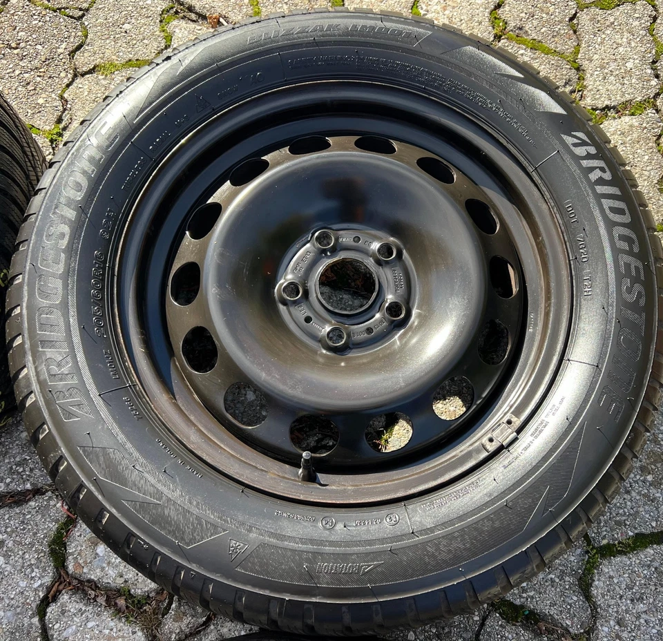 4 WINTERRÄDER AUDI Q2 GA VW T-ROC A11 205/60R16 92H BRIDGESTONE 2019 FREIHAUS - Bild 4 von 4