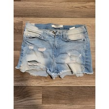 KanCan ripped distressed denim shorts Size 27