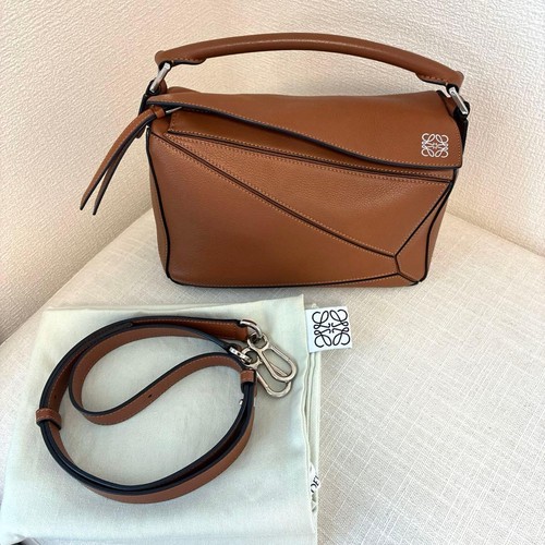 Price reduced only during 9/21❗️LOEWE/Loewe Puzzle Small Tan