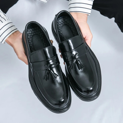  Sommer Slipper Freizeitschuhe Atmungsaktiv Halbschuhe Spitz zulaufend Herren Elegante Schuhe   - Bild 17 von 18