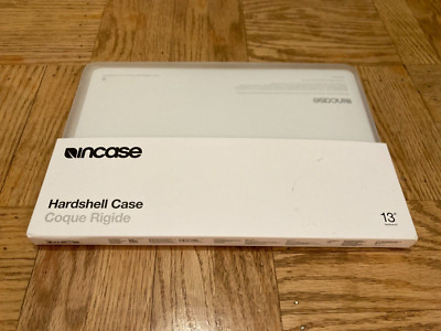 Incase Hardshell Case for MacBook Air 13'' Inch CL60606 - Clear Dots