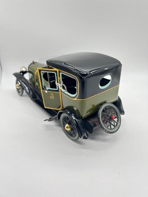 Paya Tin Windup Limo Coupe | eBay