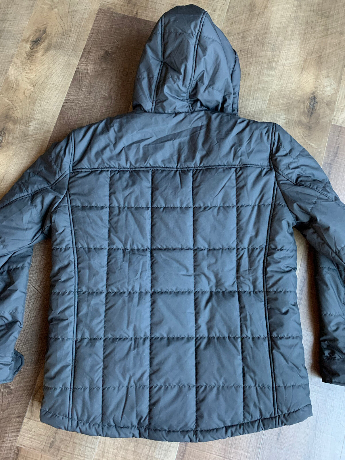 Eddie Bauer - Puffer Jacket - Black - Large - 200g Thermofill Ins ...