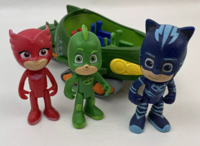 PJ Masks Just Play Vehicle Car Gekko Mobile With Gekko & 2 Action Fiqures