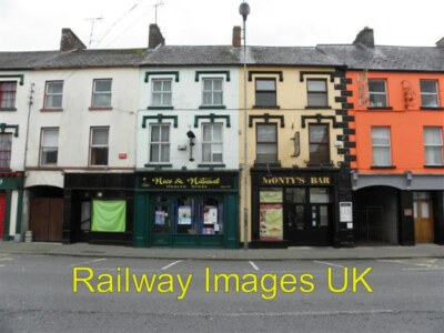 Foto - Nice & Natural / Monty's Bar Cootehill c2012