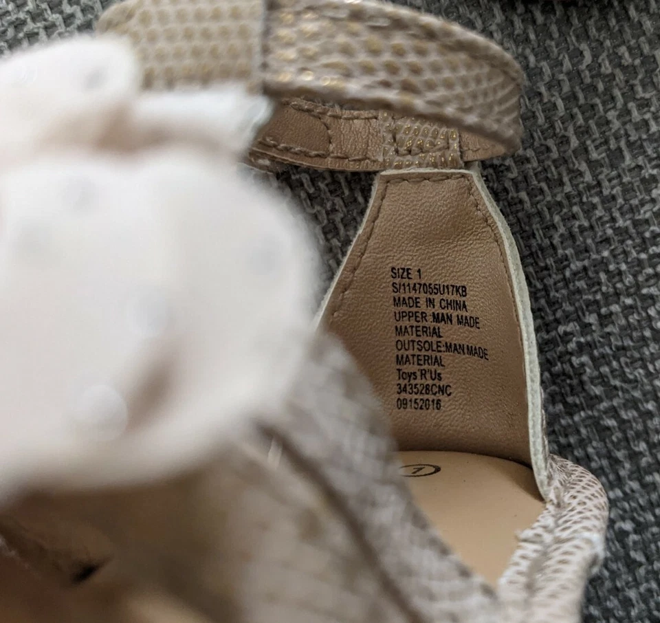 Sandálias Koala Baby Flower tamanho 1  - Imagem 3 de 4