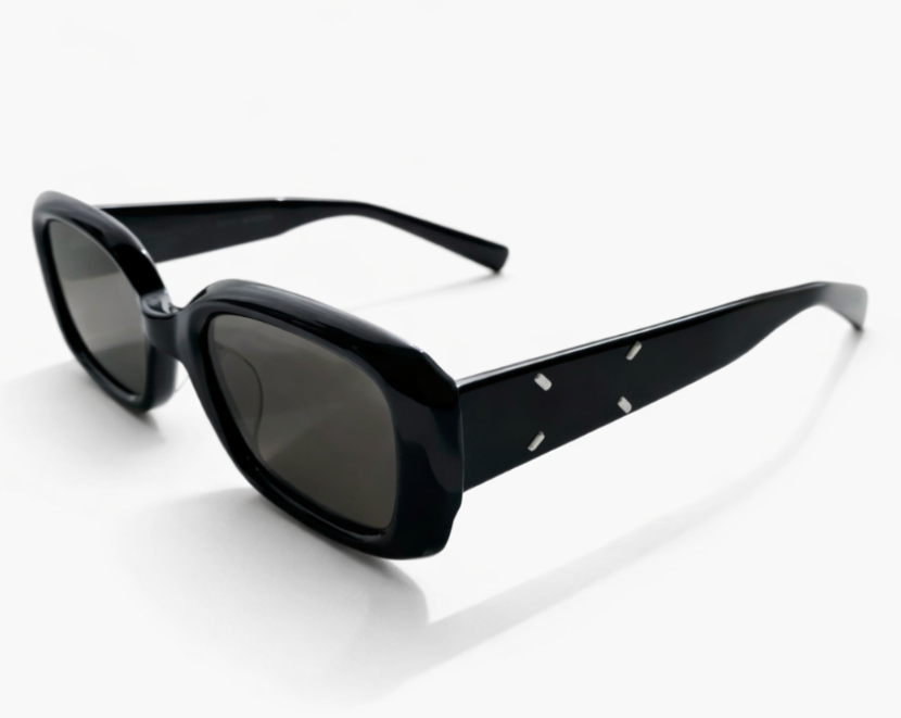 Gentle Monster Maison Margiela MM106 01 Sunglasses Black With Case