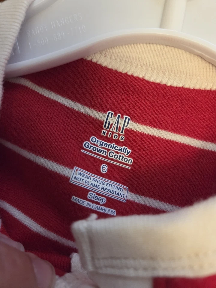 Gap Pajamas Red Stripe Size 6 - Image 4 of 4