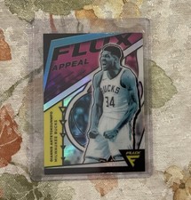 Giannis Antetokounmpo 2020-21 Basketball #5 FLUX APPEAL Silver Prizm-Bucks Mojo