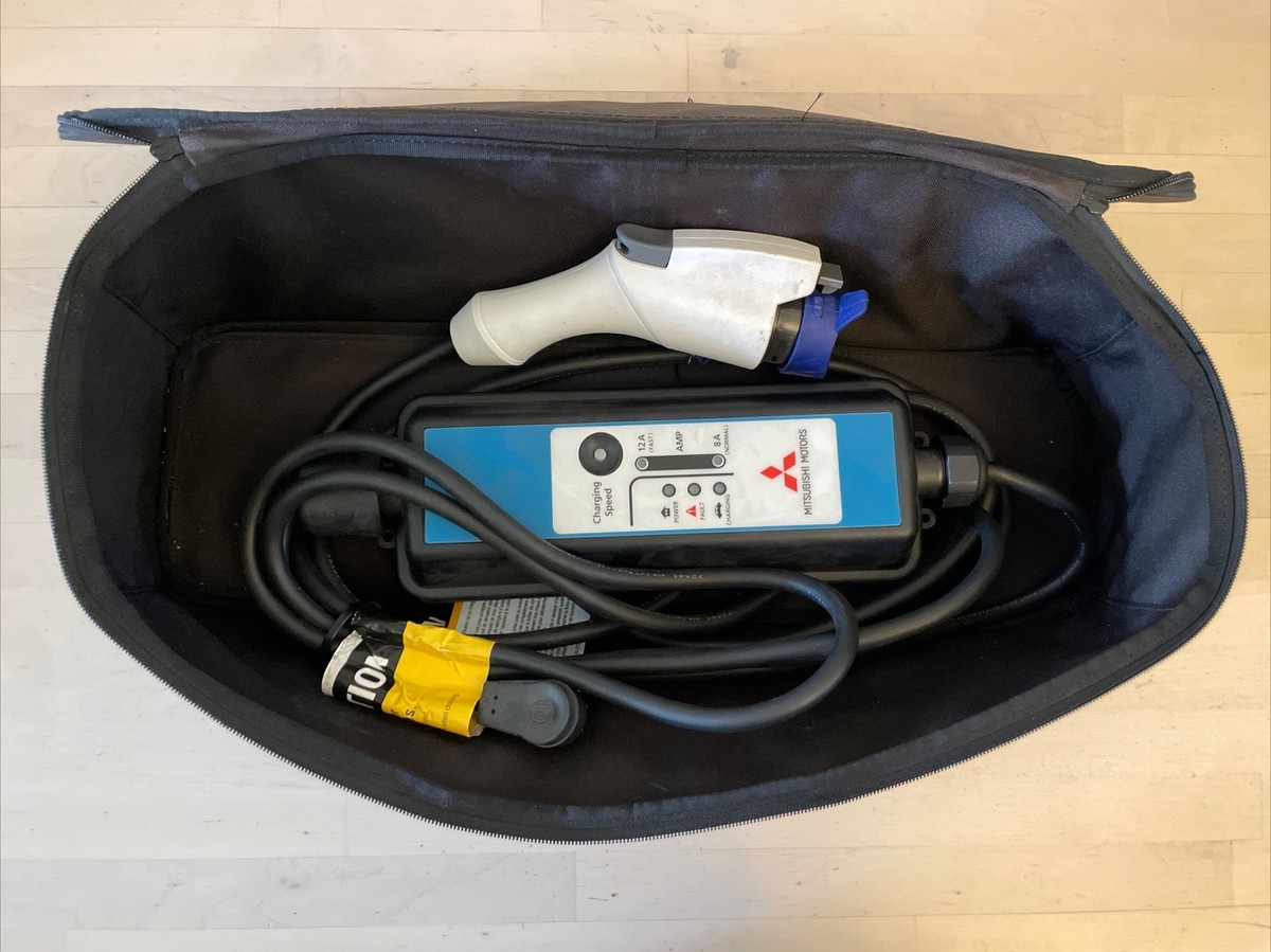 2018 - 2024 Mitsubishi Outlander PHEV Charger plug-in Hybrid EV