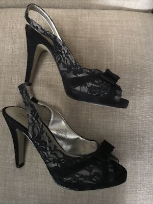 black lace dress with silver shoes Long Black Dress With Silver Shoes