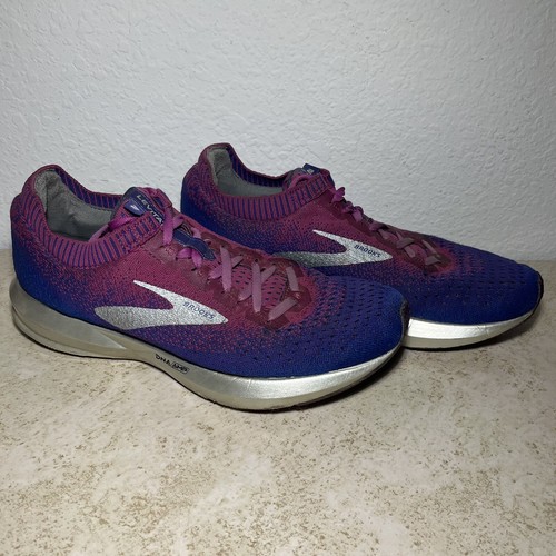 brooks levitate 2 pink