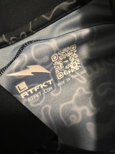 RTFKT x Nike Footballverse Jersey — Large DS Authentic Rare Clone
