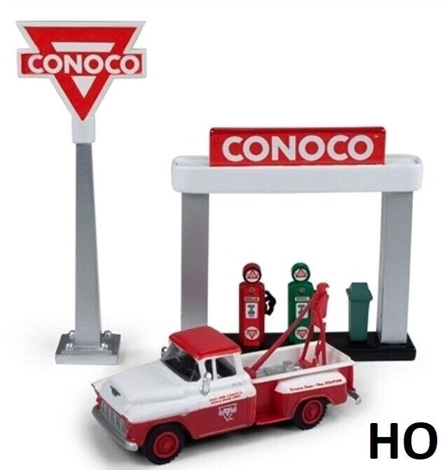 CMW-RTR MINI METALS 1/87=HO 55' CHEVY TOW Truck "CONOCO" SIGN/GAS PUMP ISLAND - Image 3 of 4