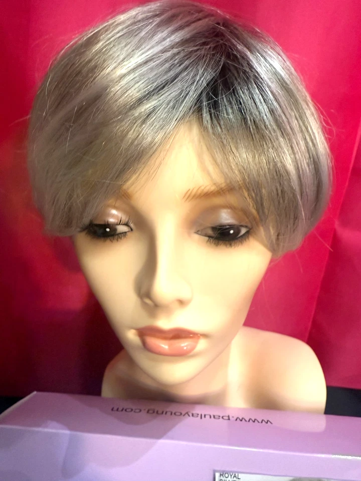 Peluca Paula Young "Bennett" Plata Real Foto 3 de 4